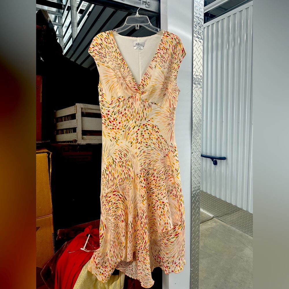 Women’s dress